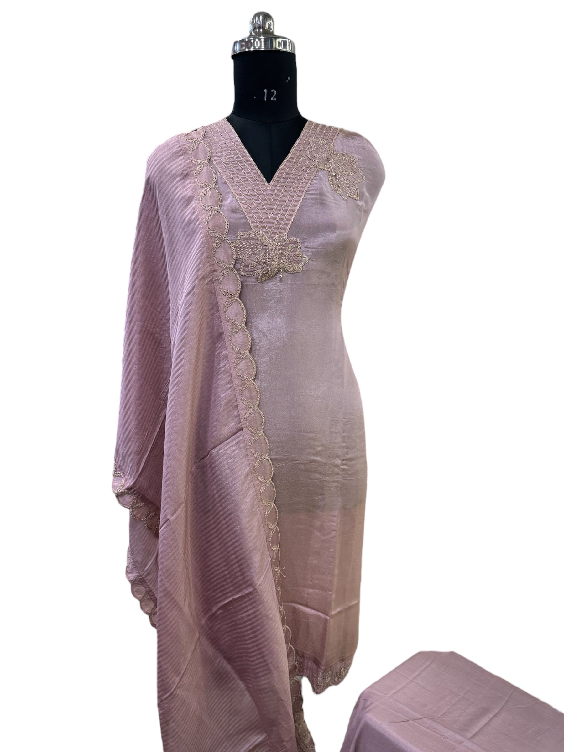Naini suit set