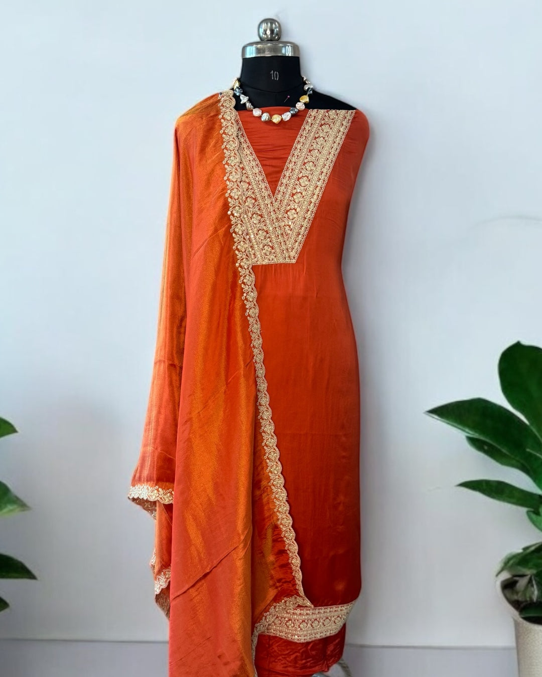 Mihan suit set