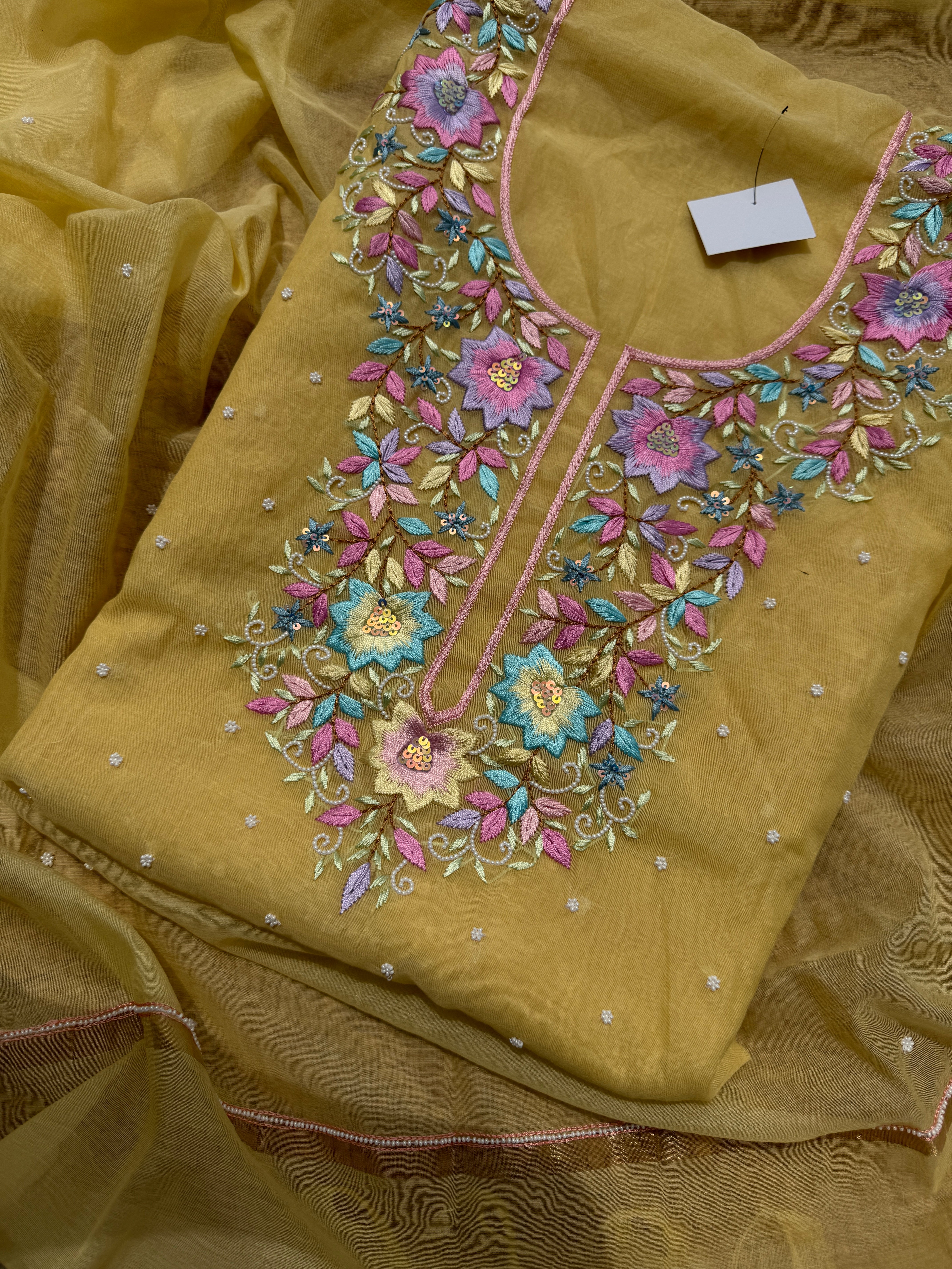 Noor mul suit set