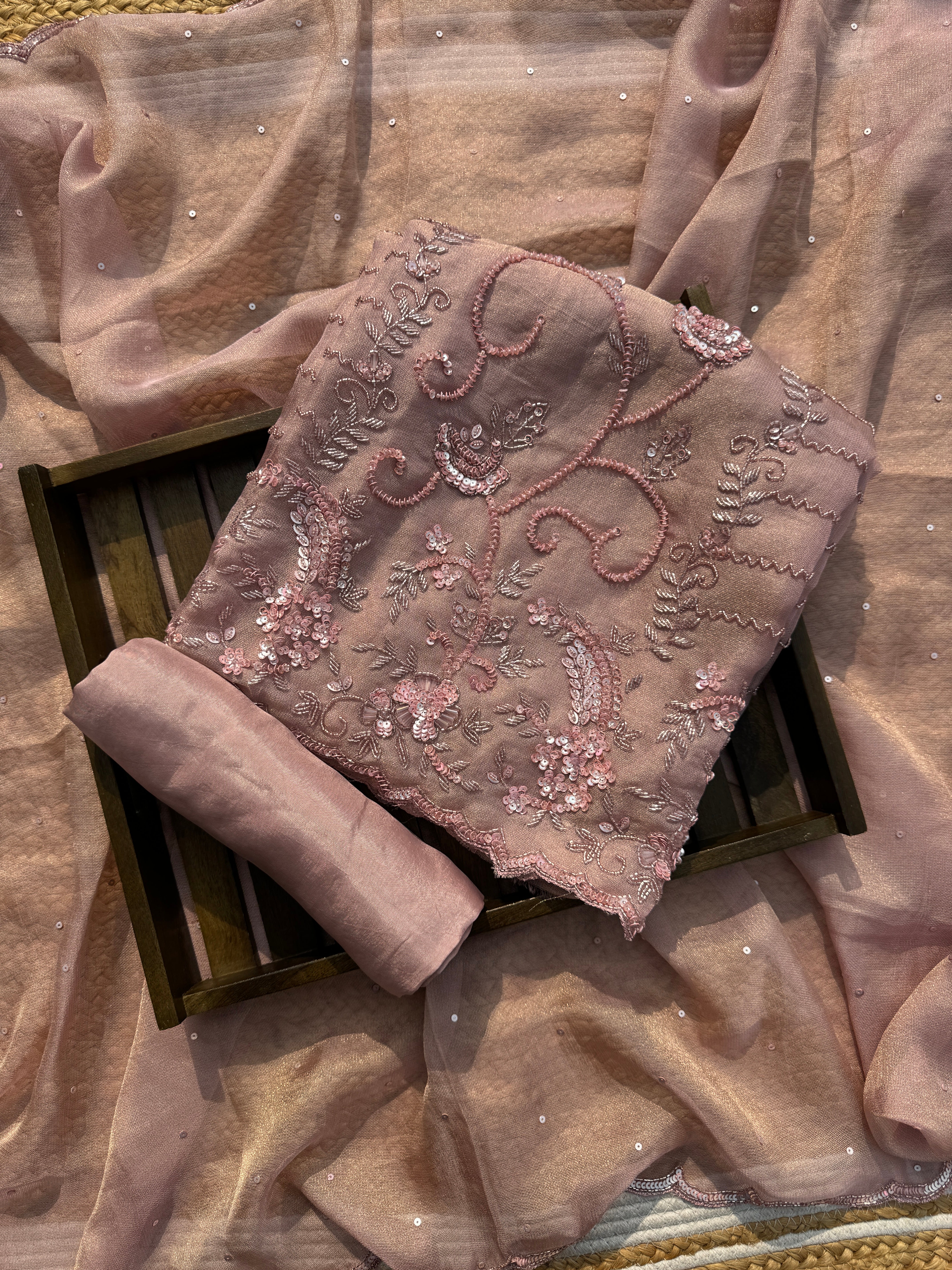 Naira pure tissue silk suit set