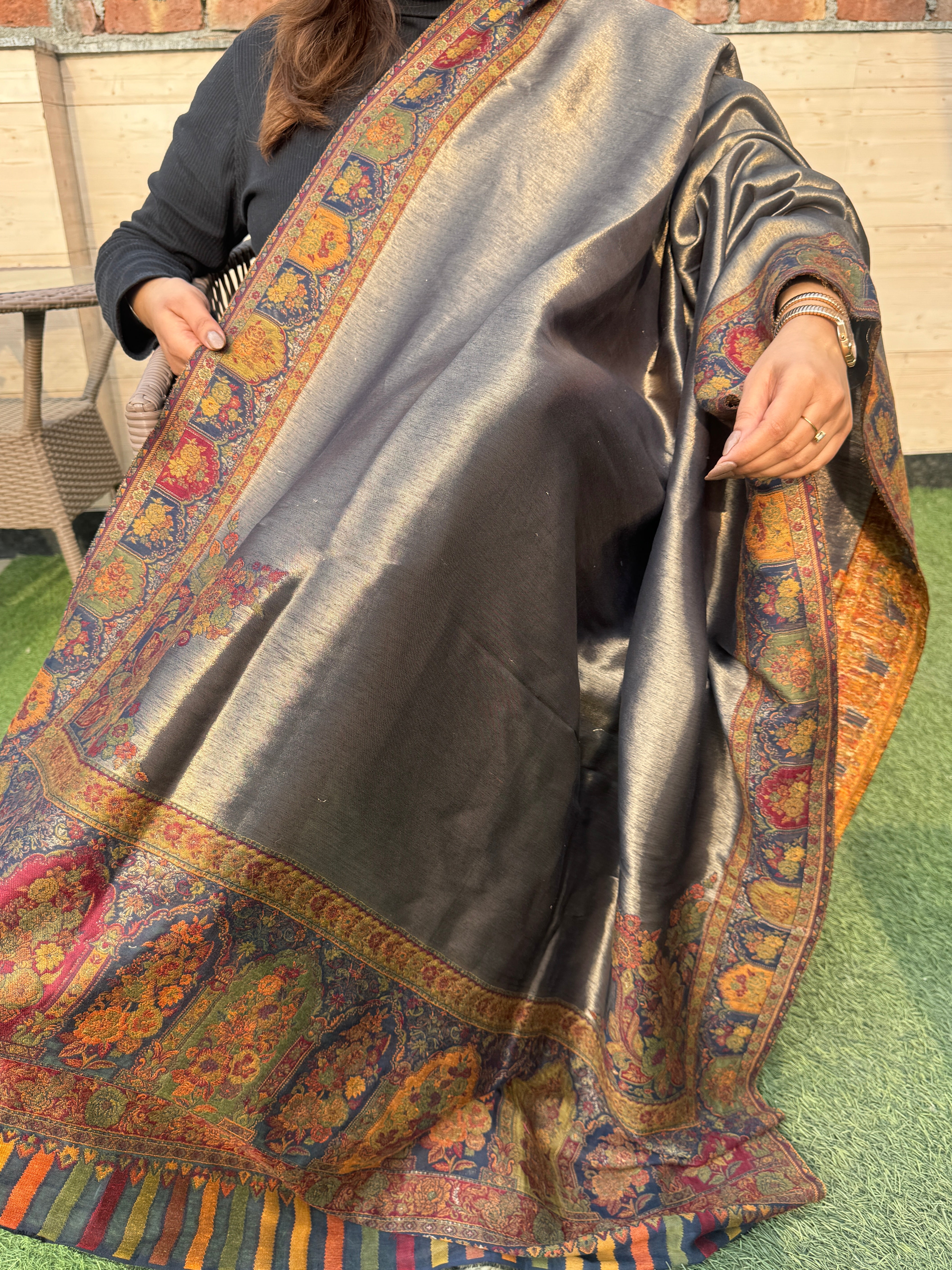 Shahi palat shawl