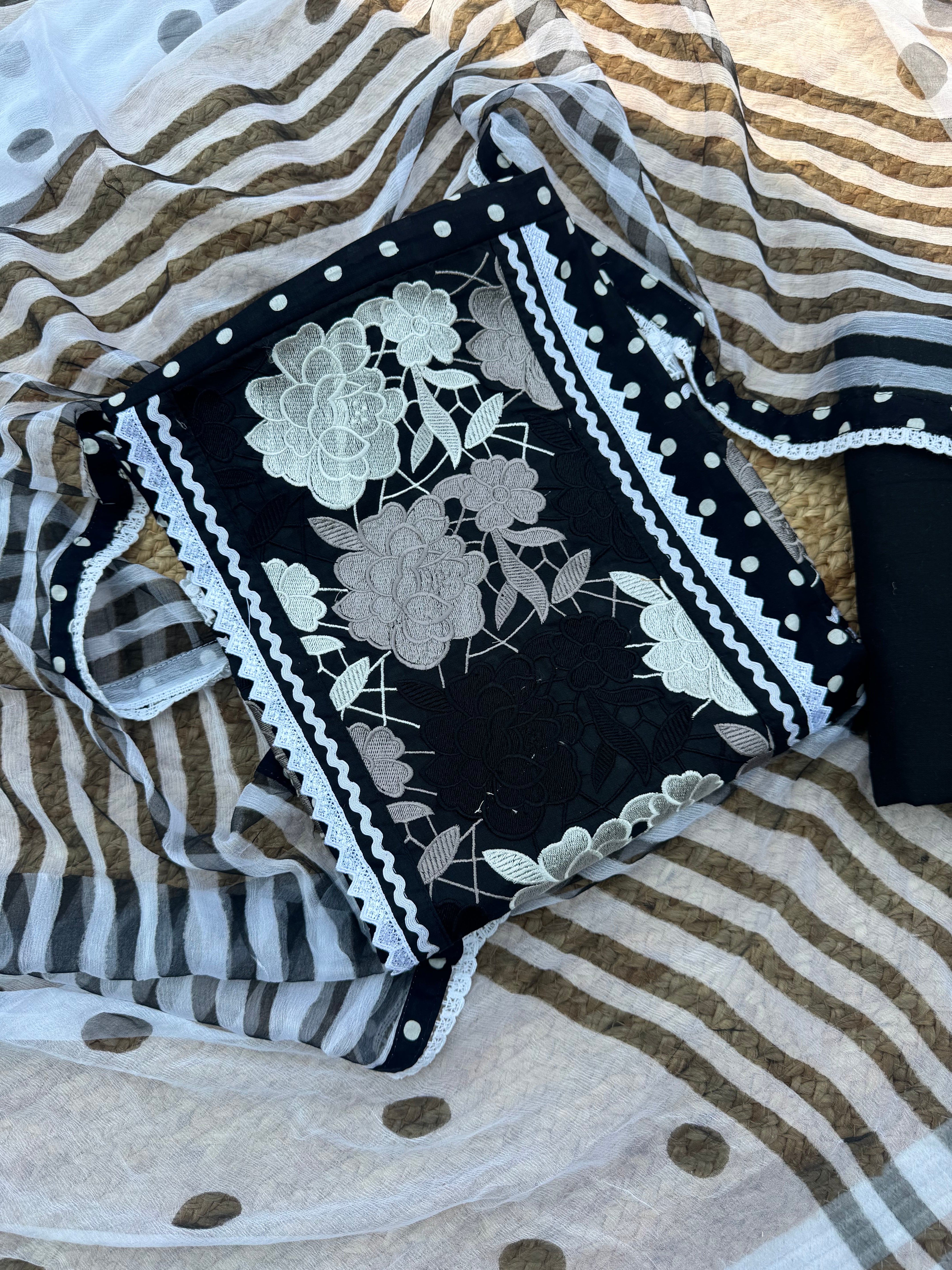Saanvika cotton suit set