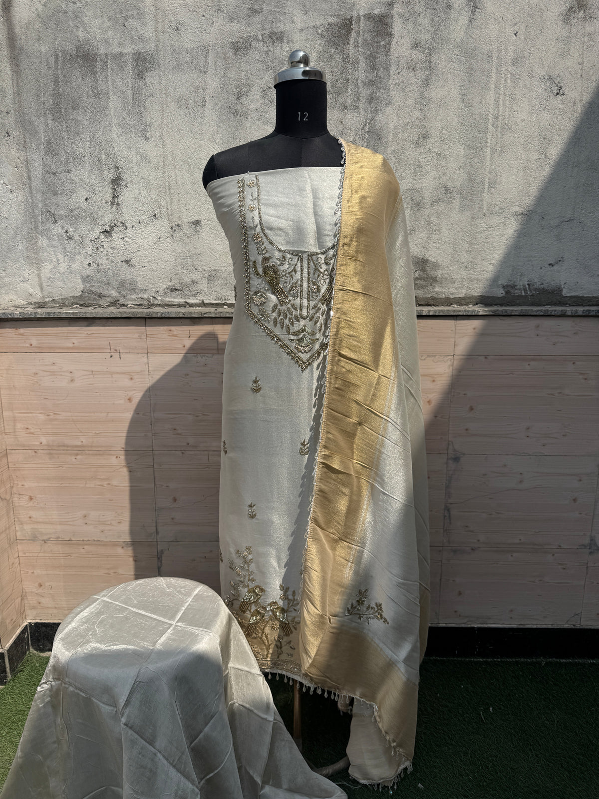 Unstitched suits