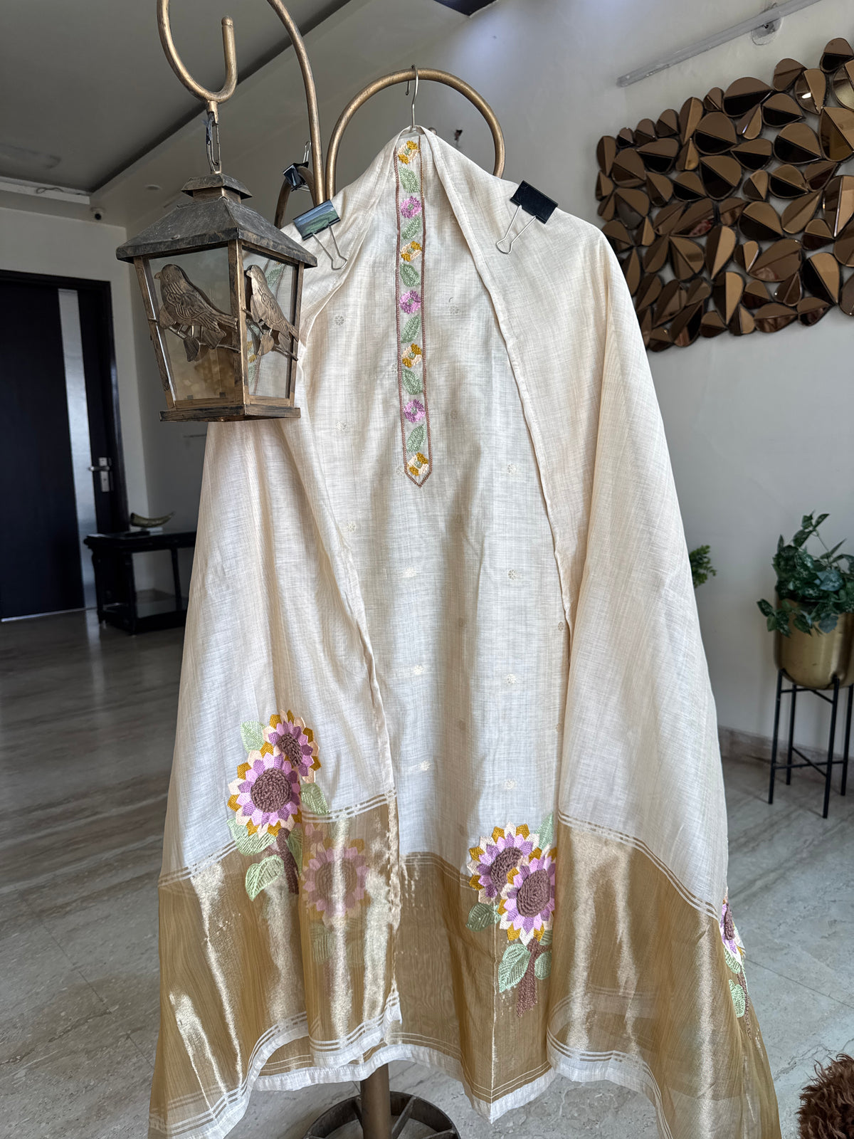 Unstitched suits