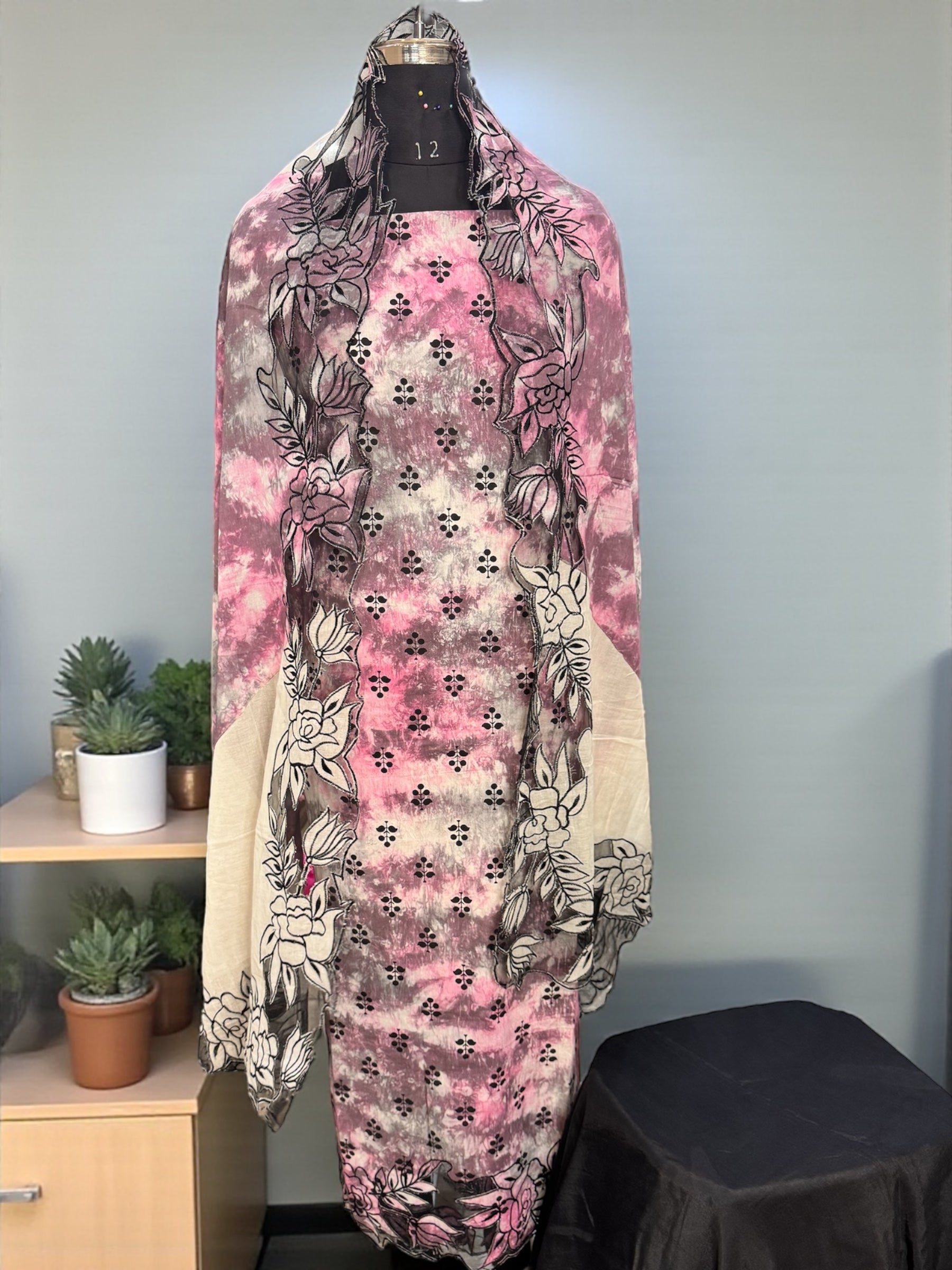 Ina pure cotton cutwork suit set