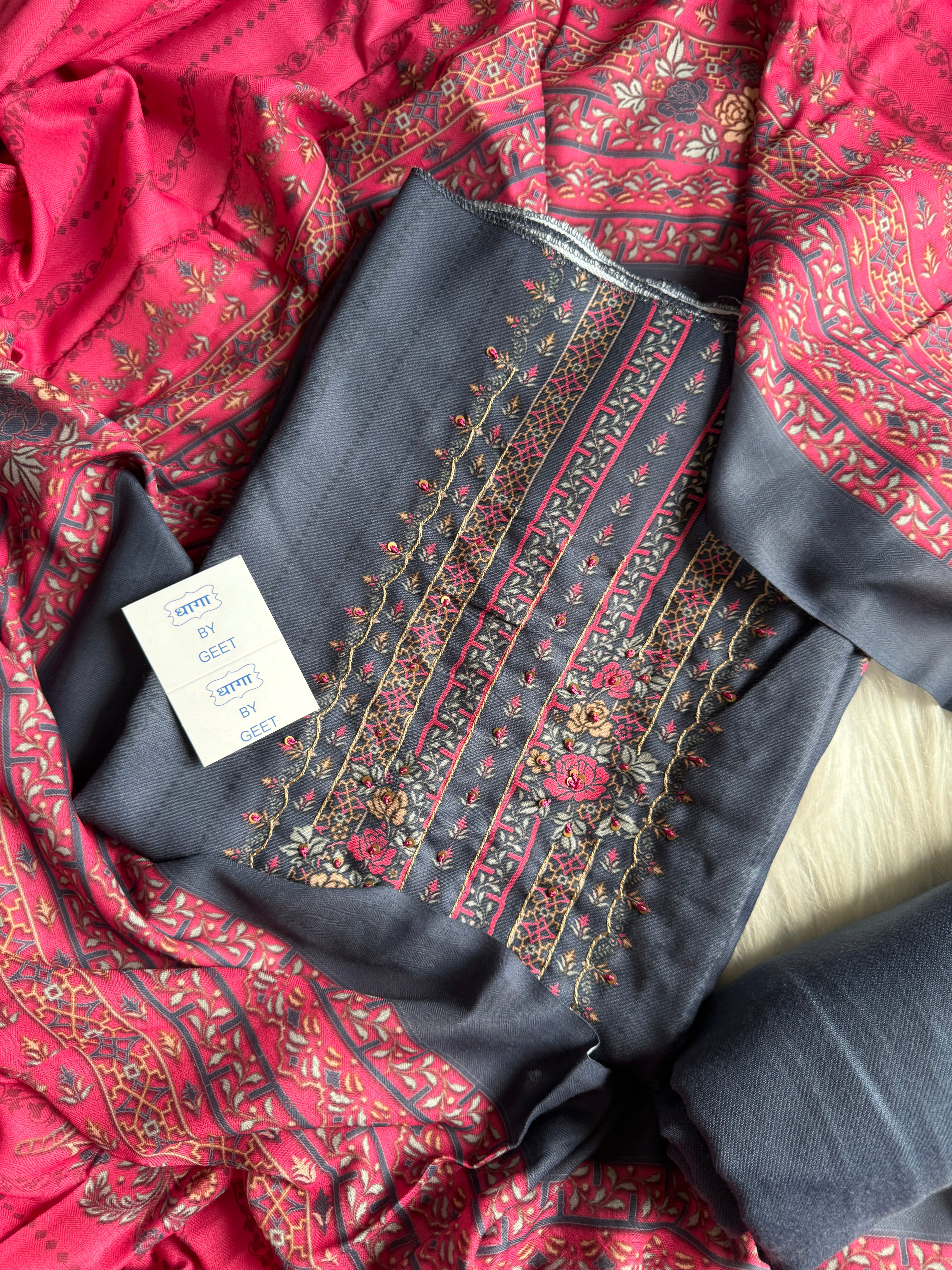 Rubaani pashmina suit set