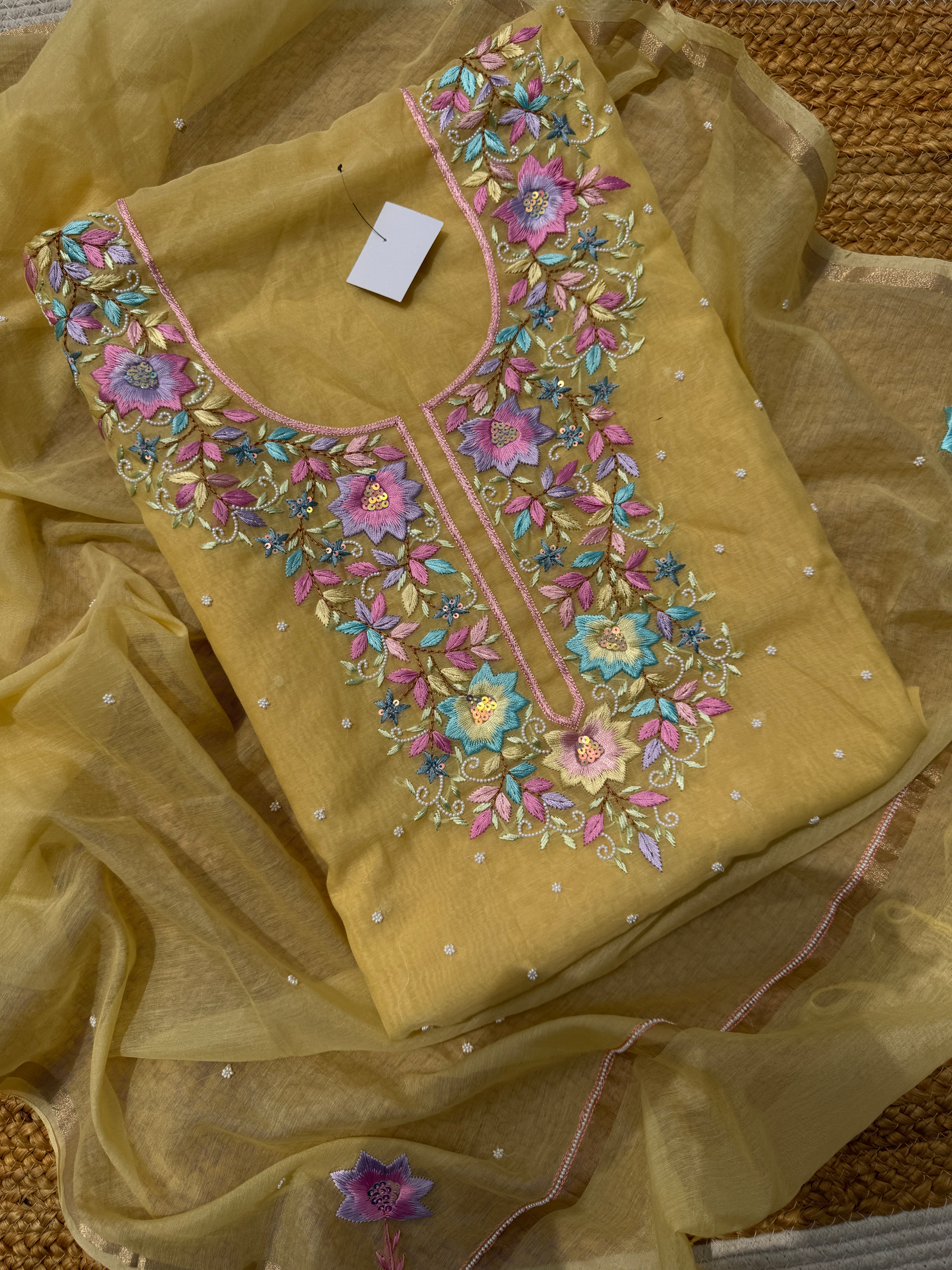 Noor mul suit set