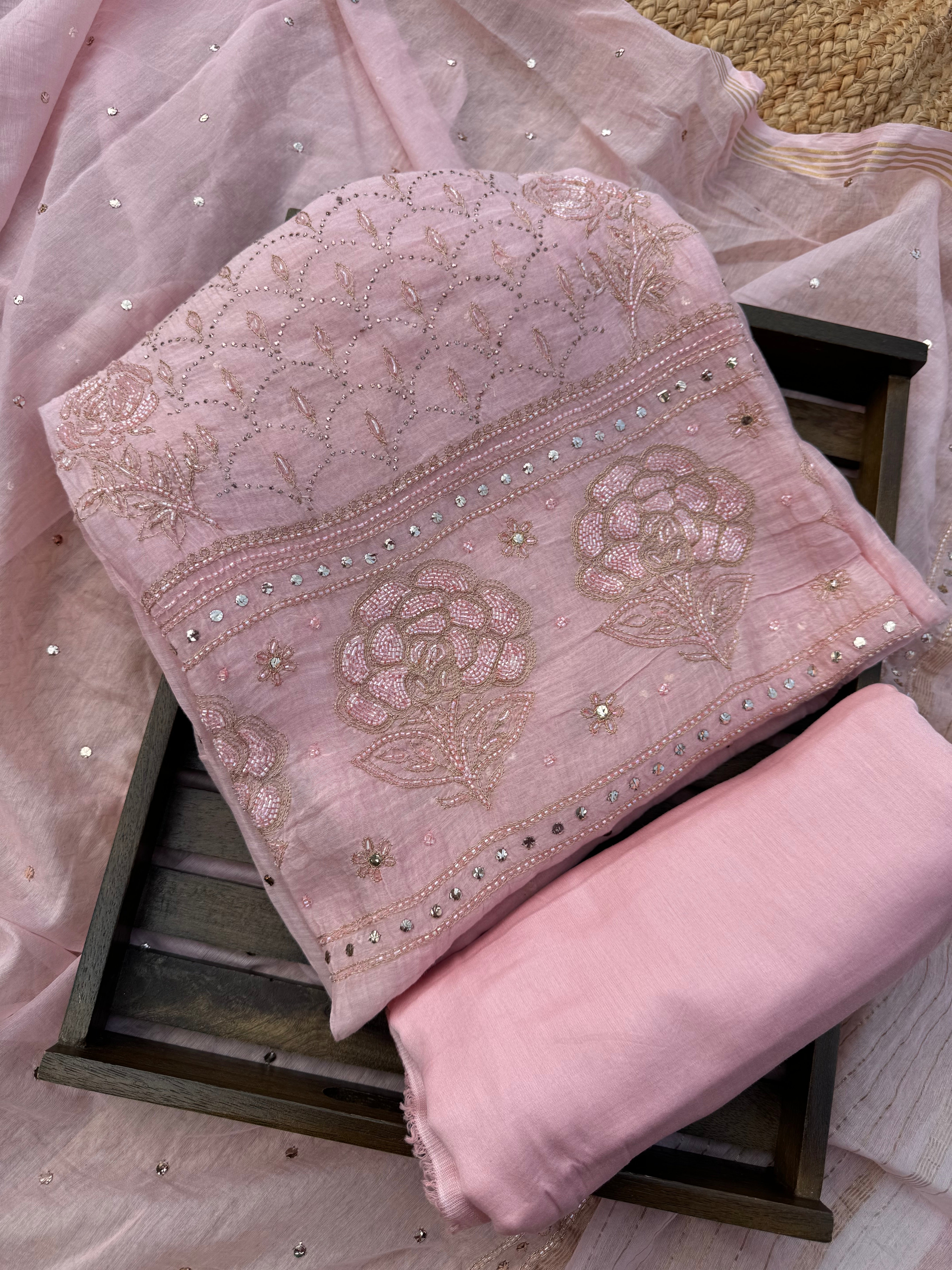 Gulaab Lucknowi suit set