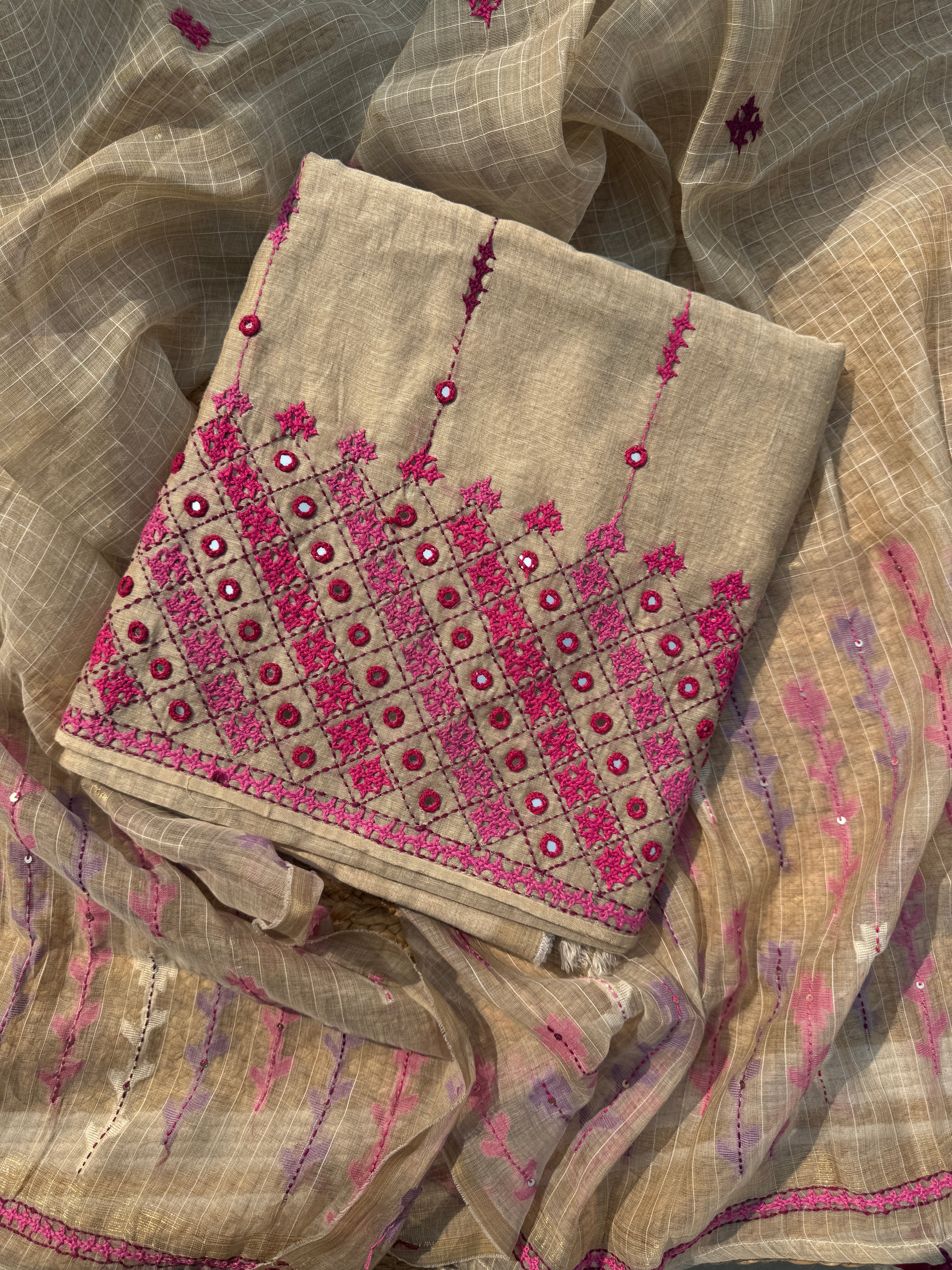 Kantha Noor suit set