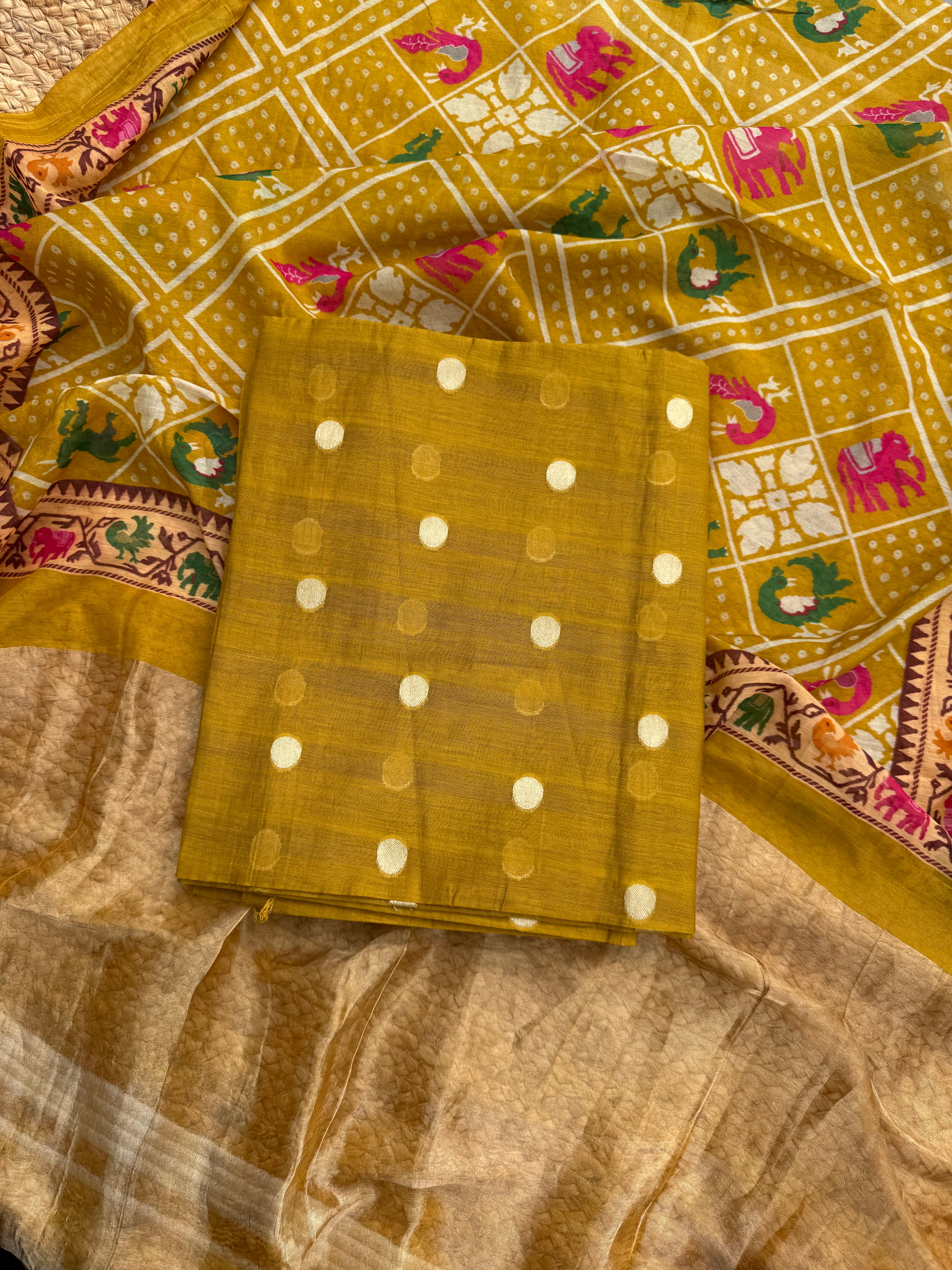 Suraya pure Mulmul suit set