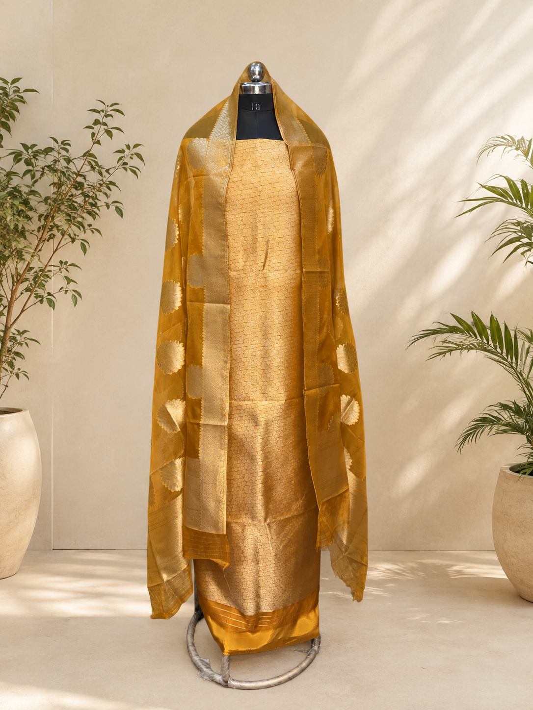 Pure brocade suit set