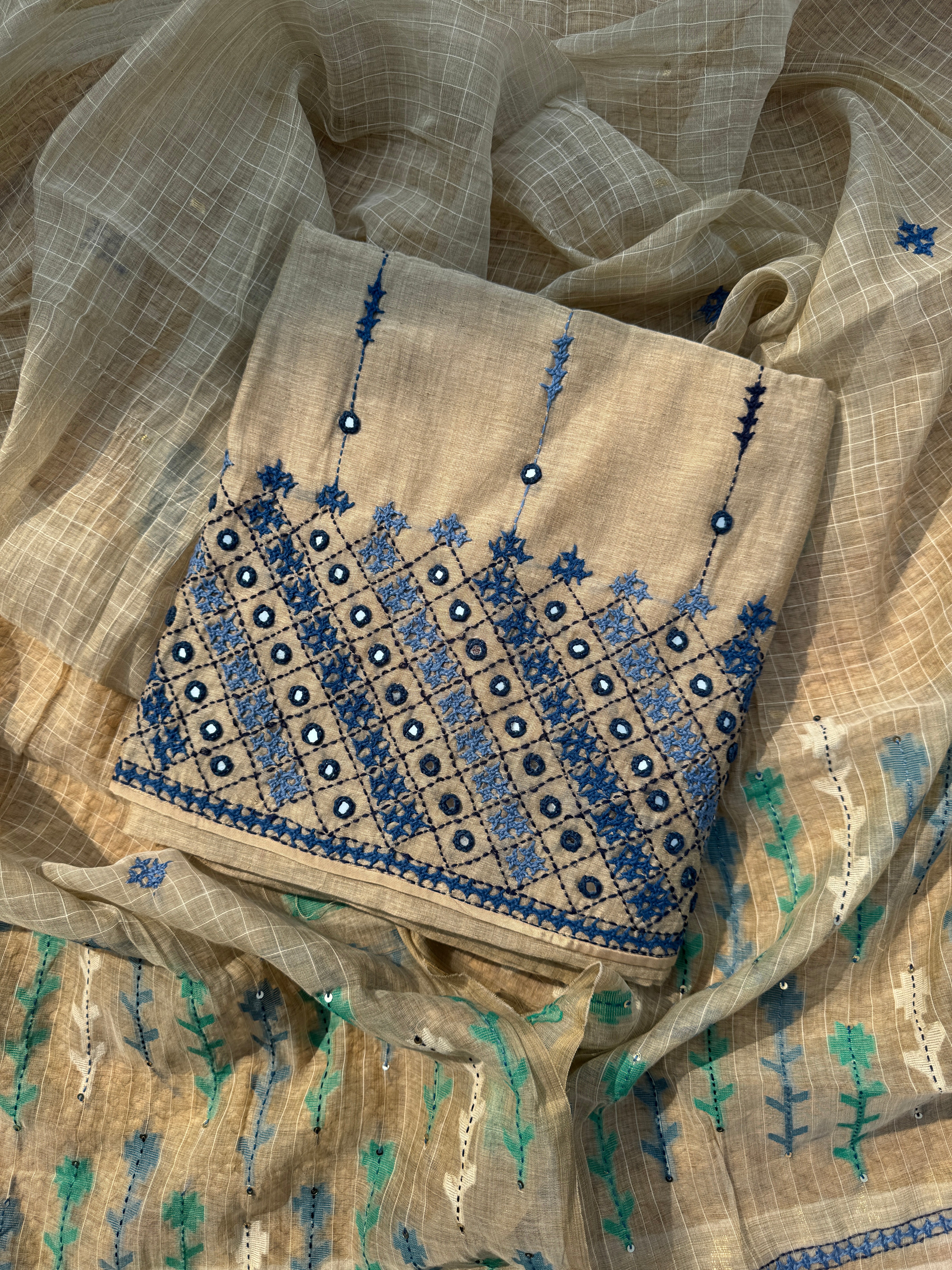 Kantha Noor suit set