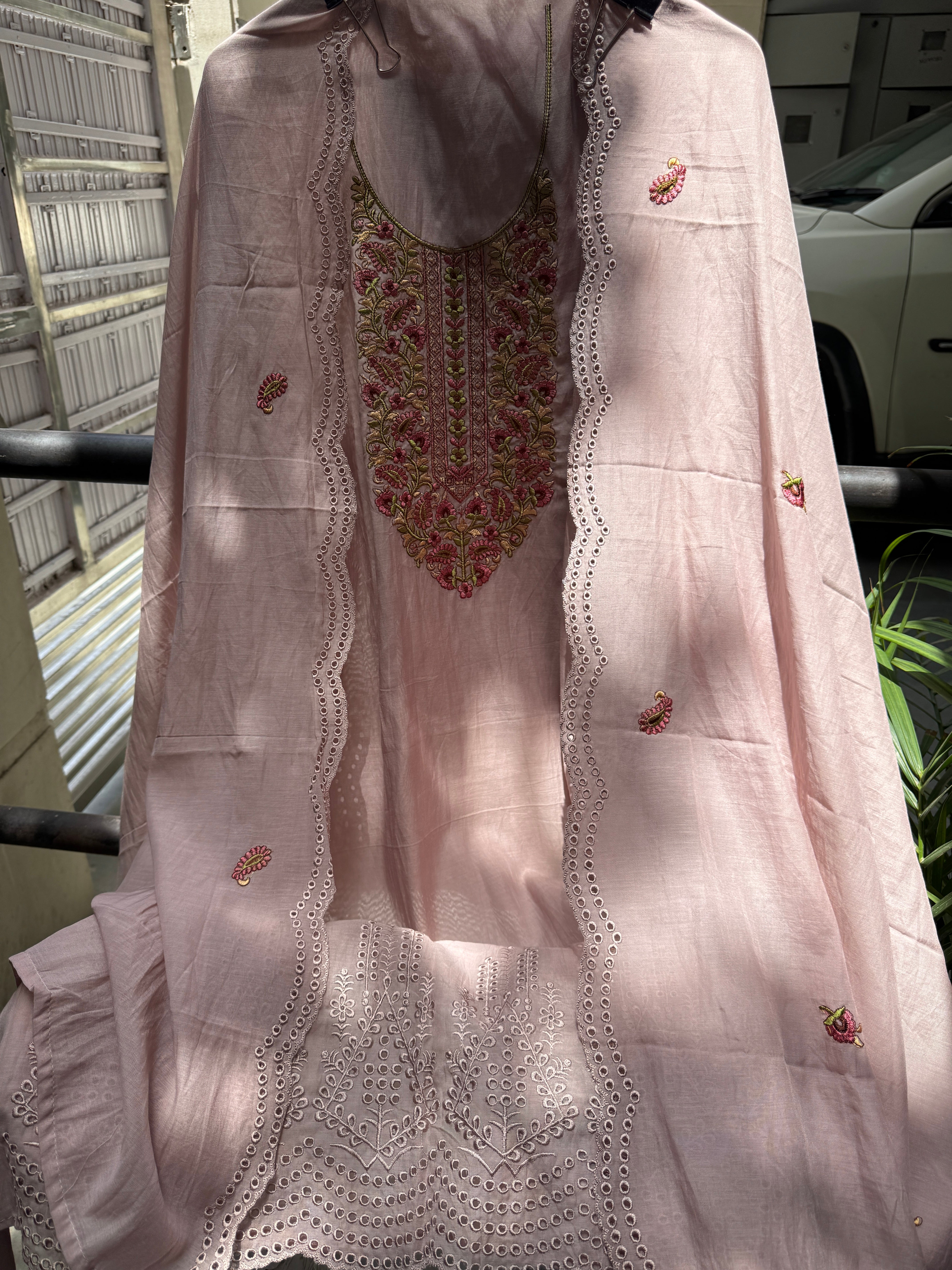 Unstitched suits