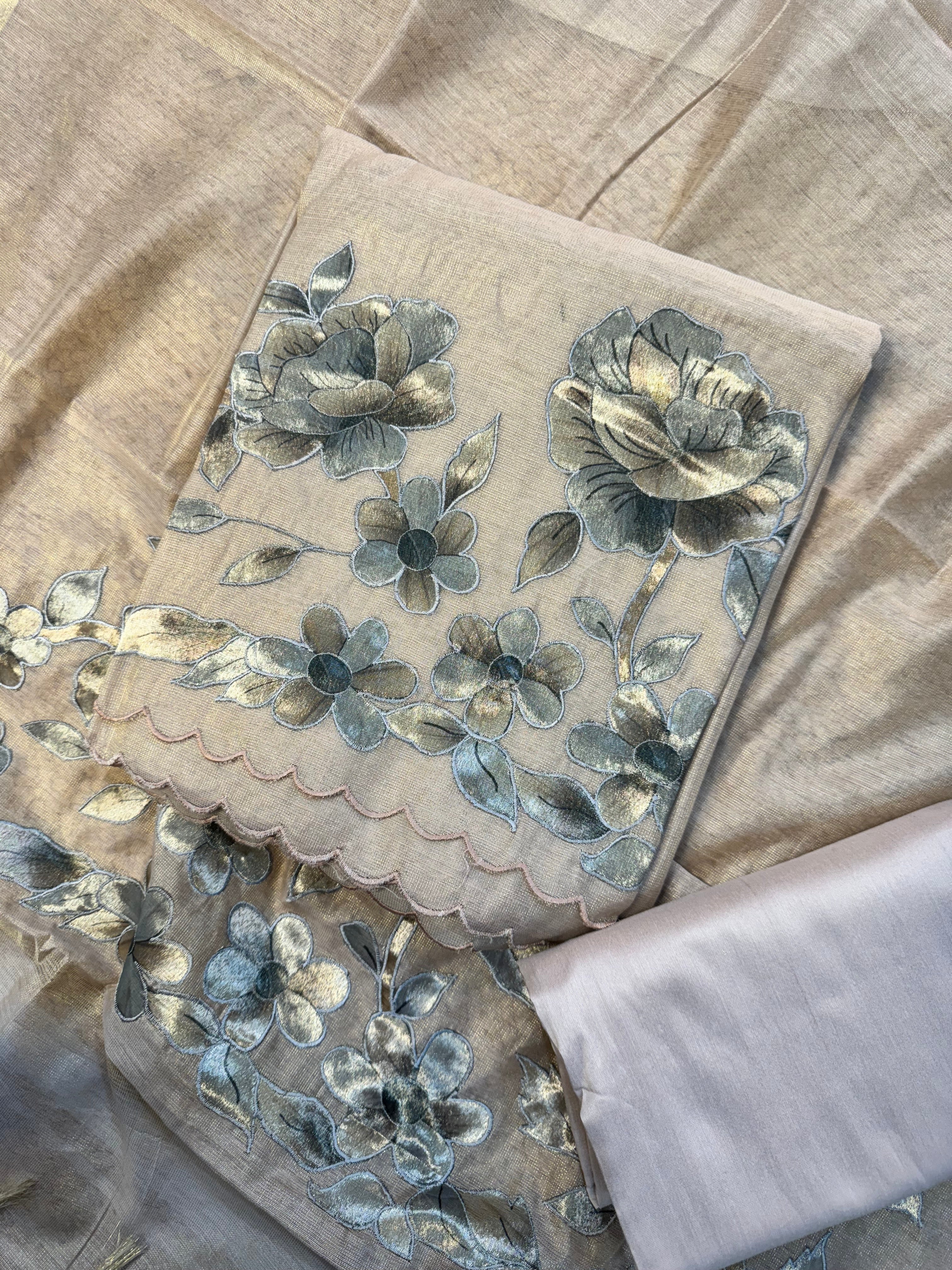 Appliqué shimmer Mulmul suit set