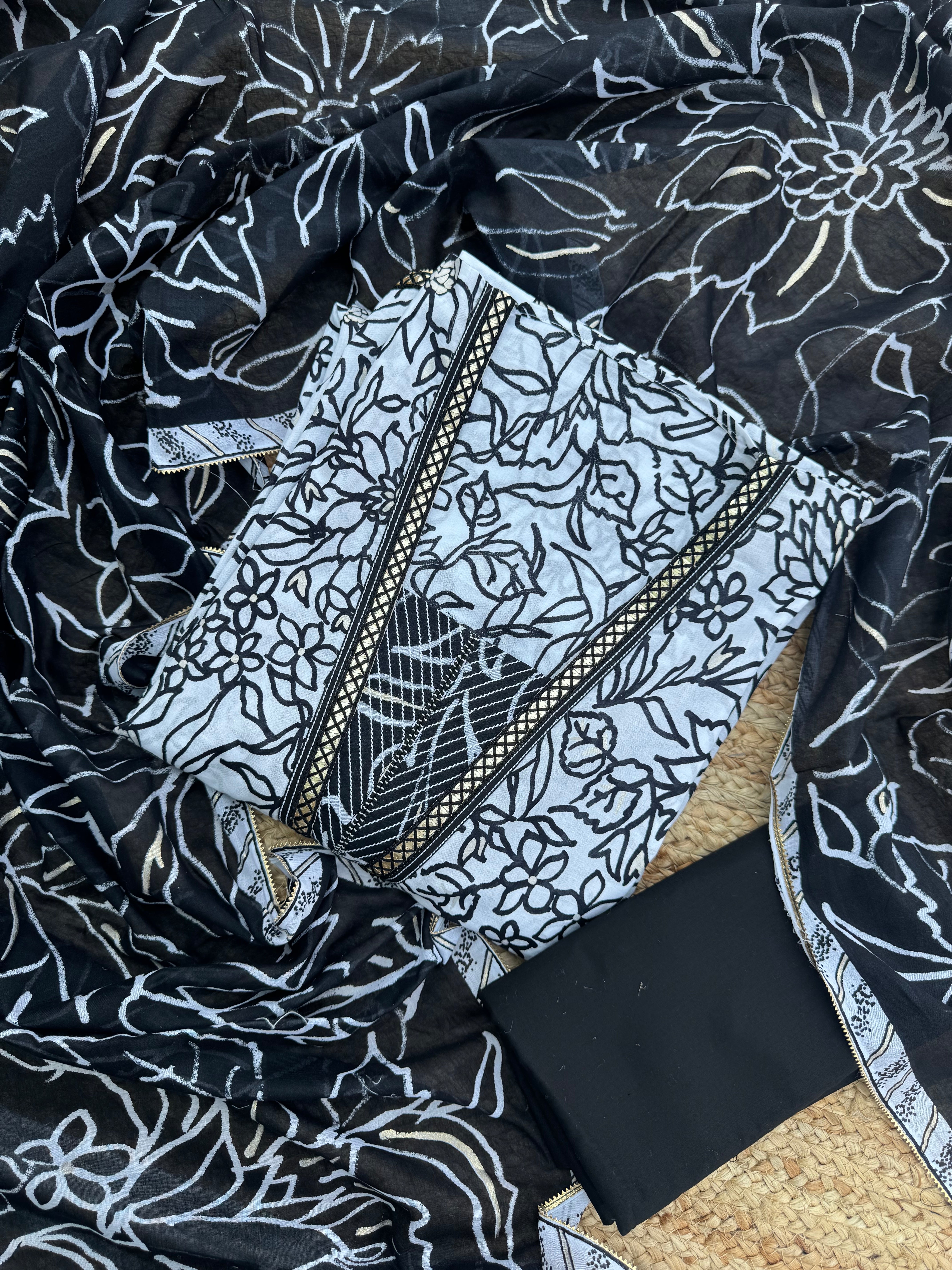Kiara cotton suit set