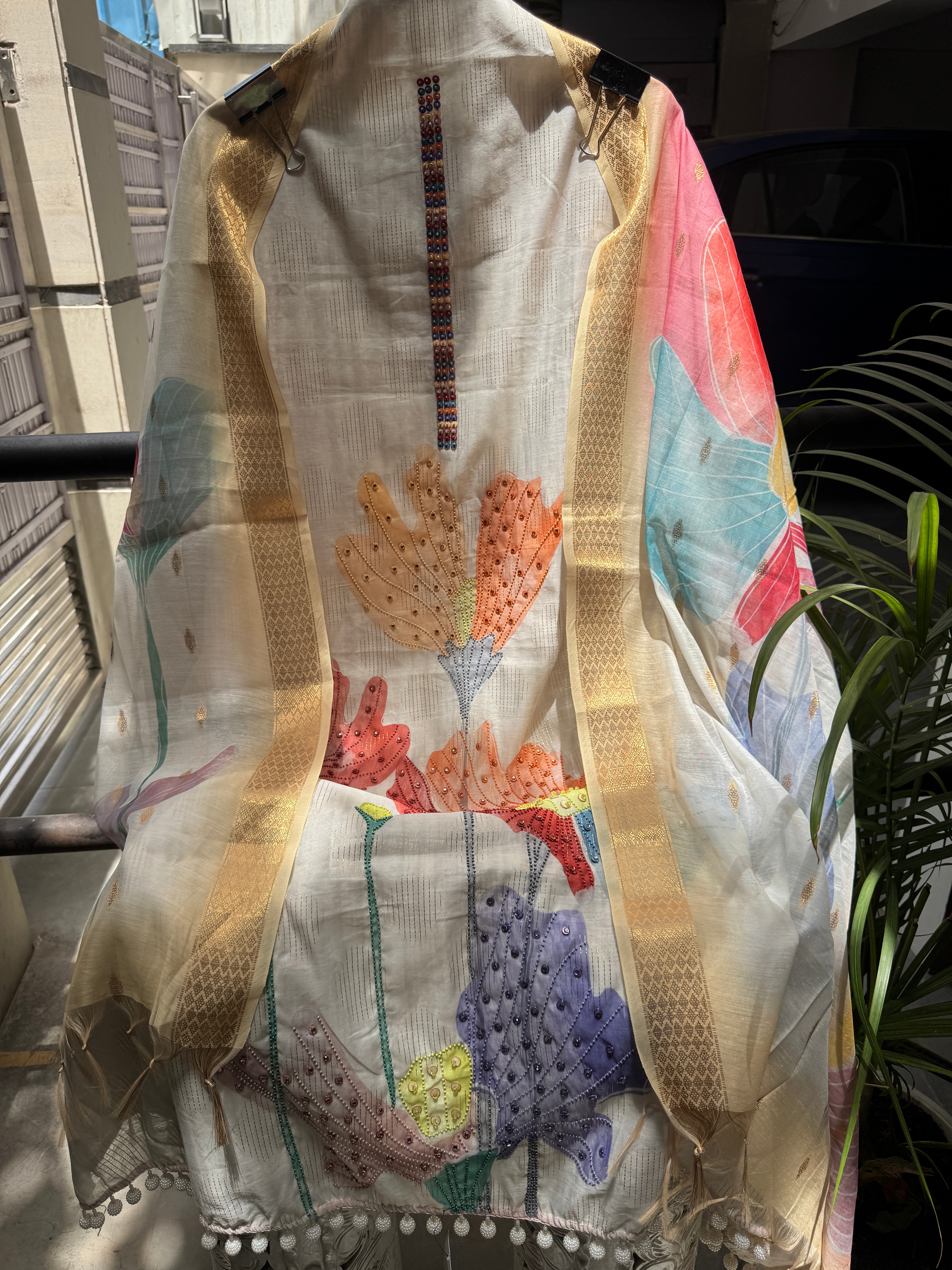 Ivory bloom Maheshwari suit set