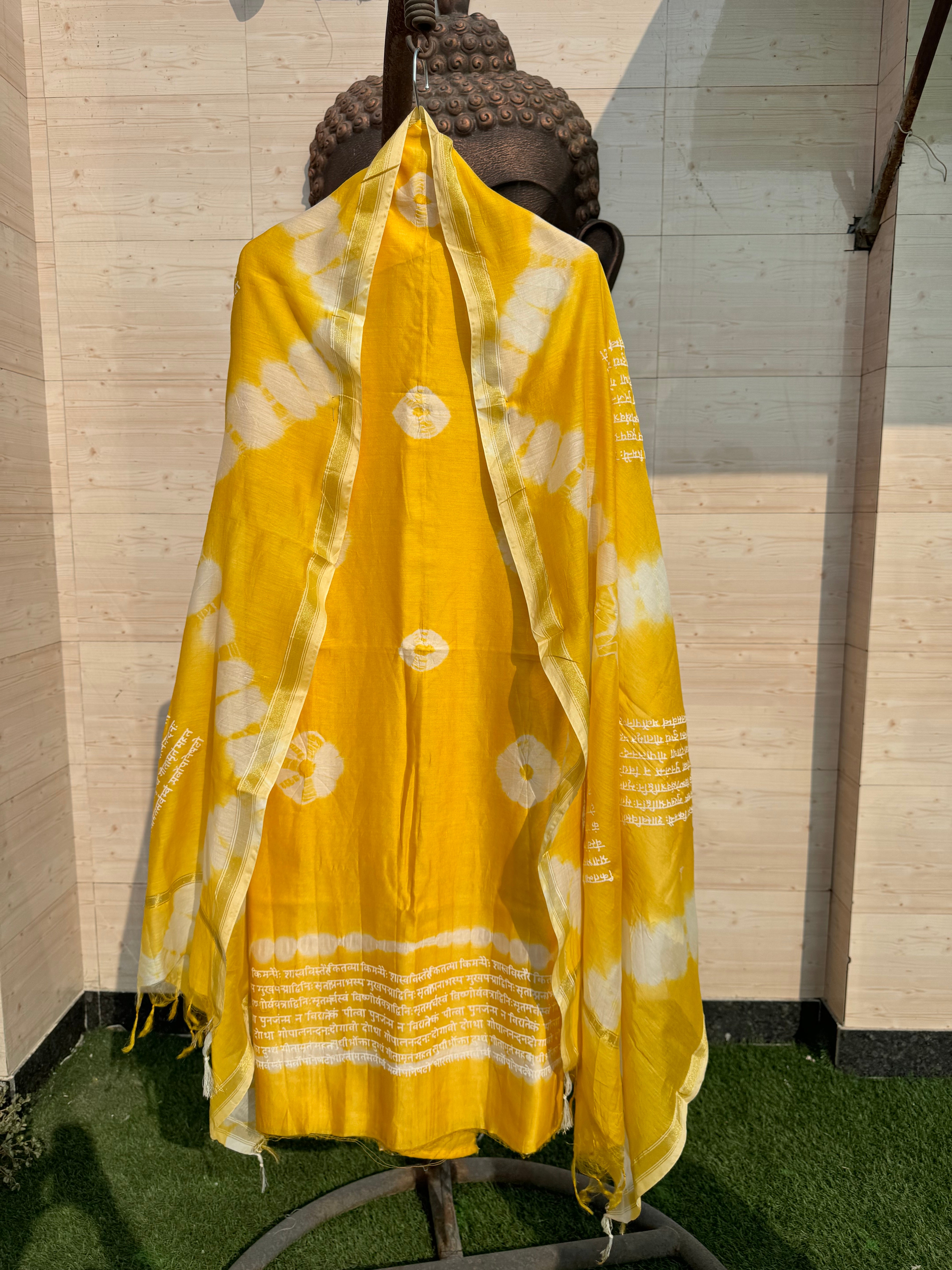 Mahira pure Maheshwari suit set