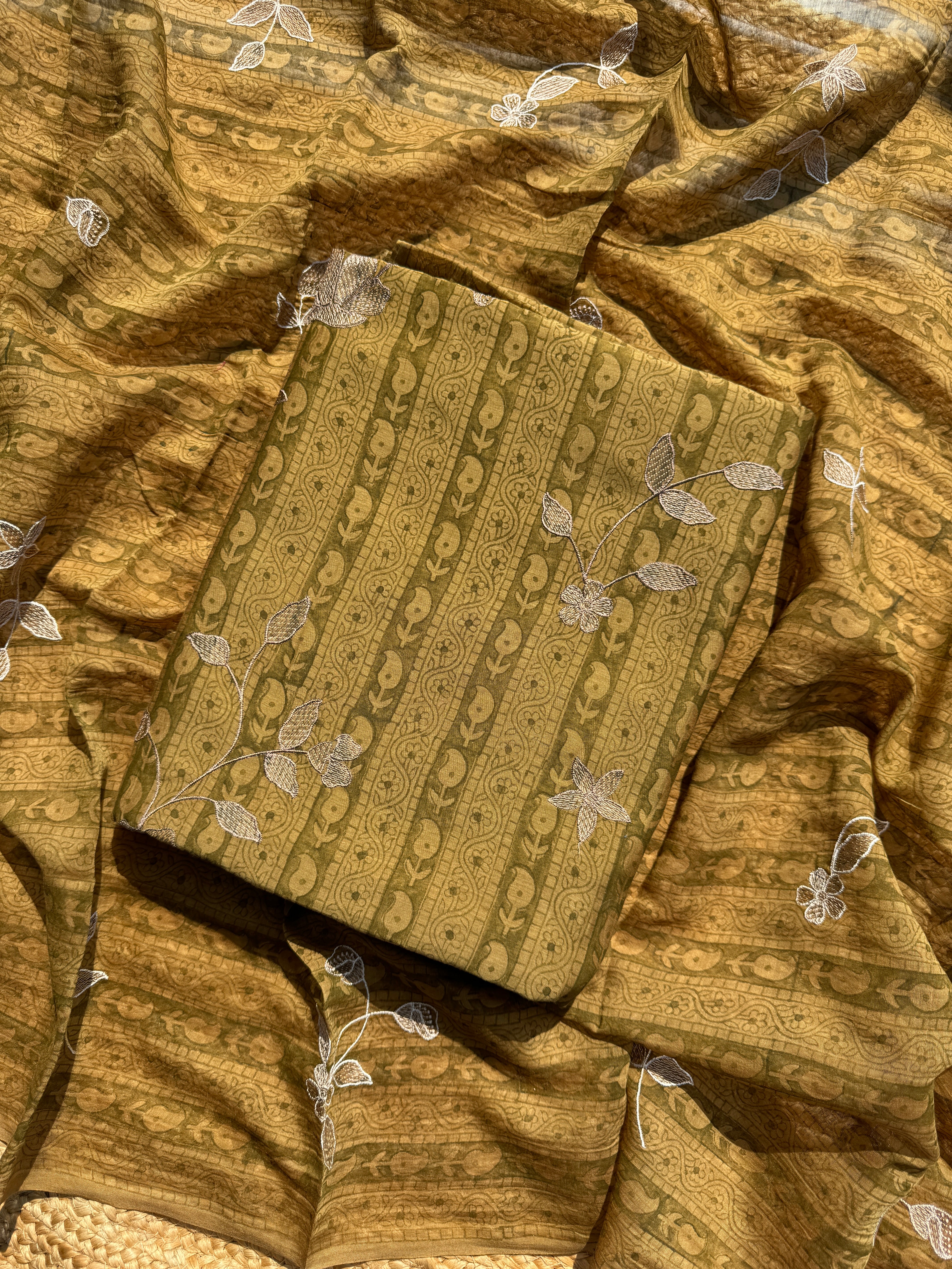 Reva pure Maheshwari suit set