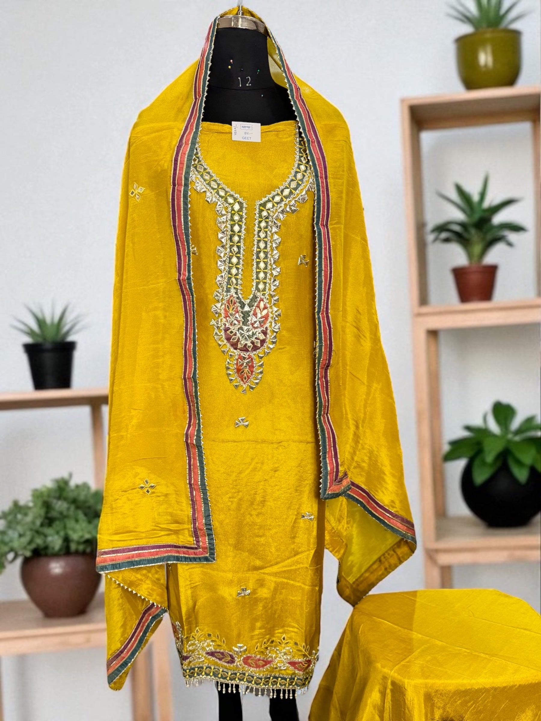 Prium gota suit set