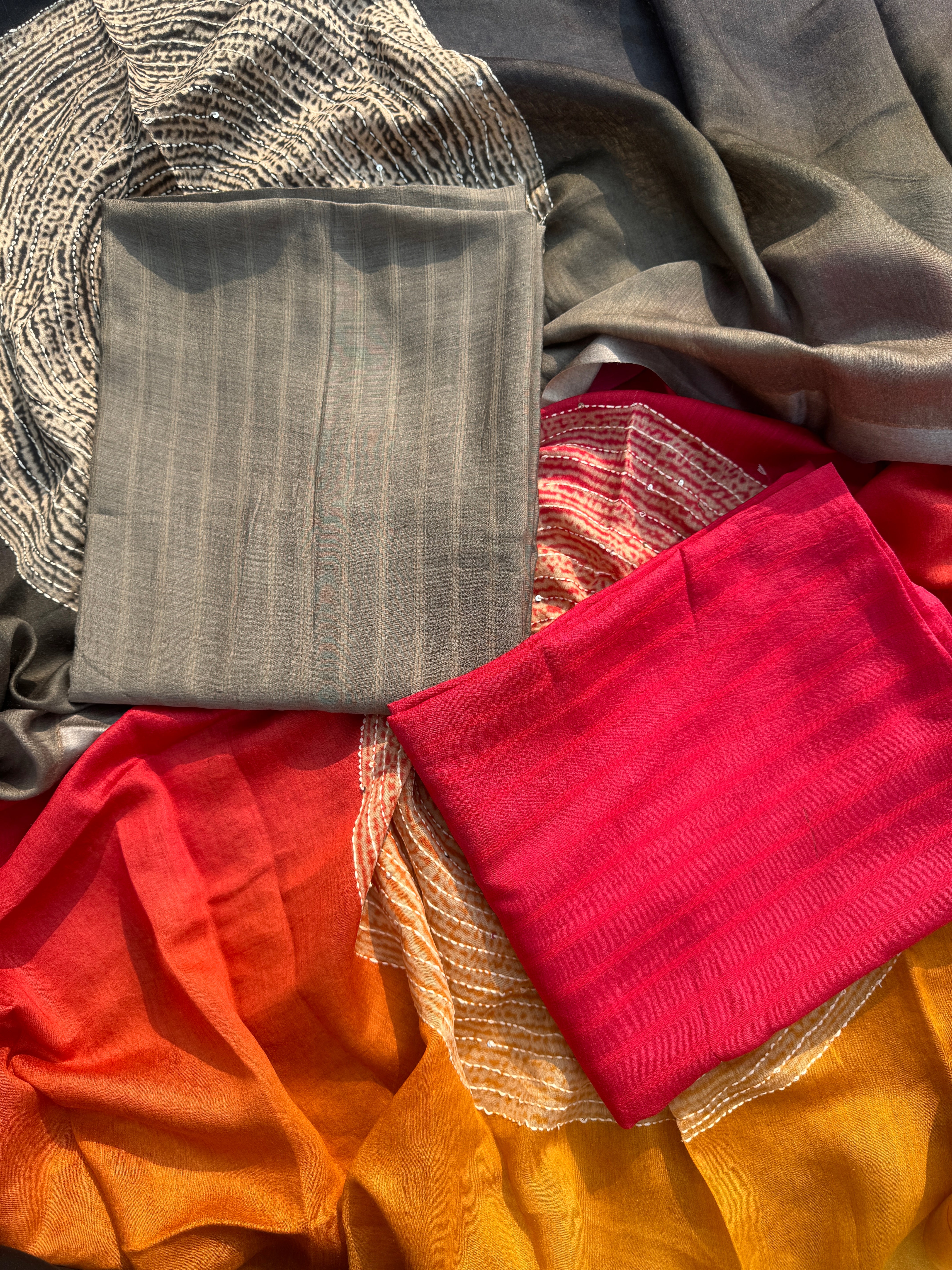 Riwaayat pure moonga silk suit set