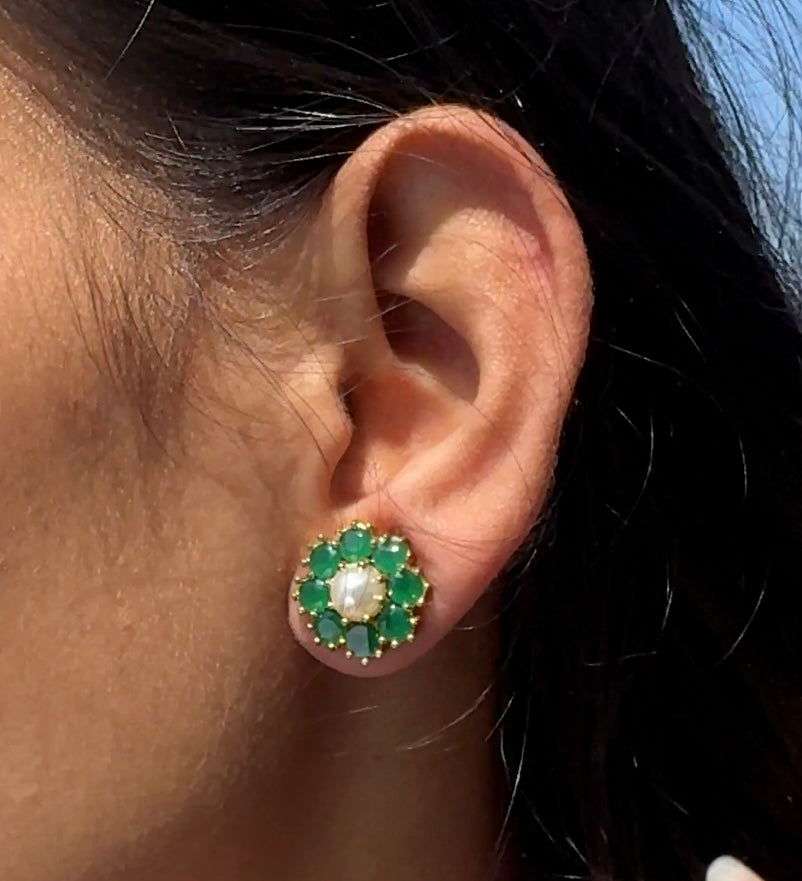 Green flower studs