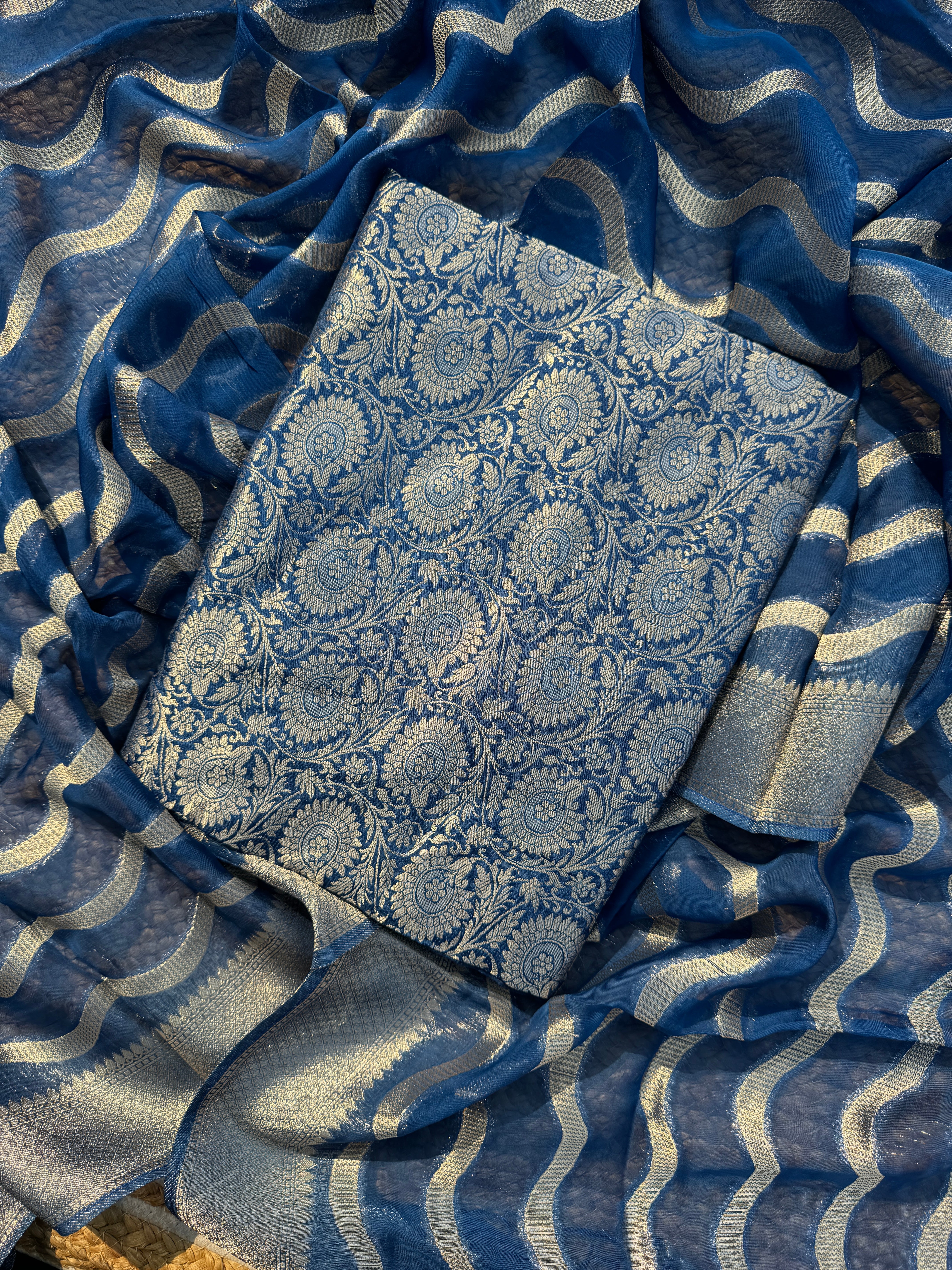 Varanasi weaves suit set