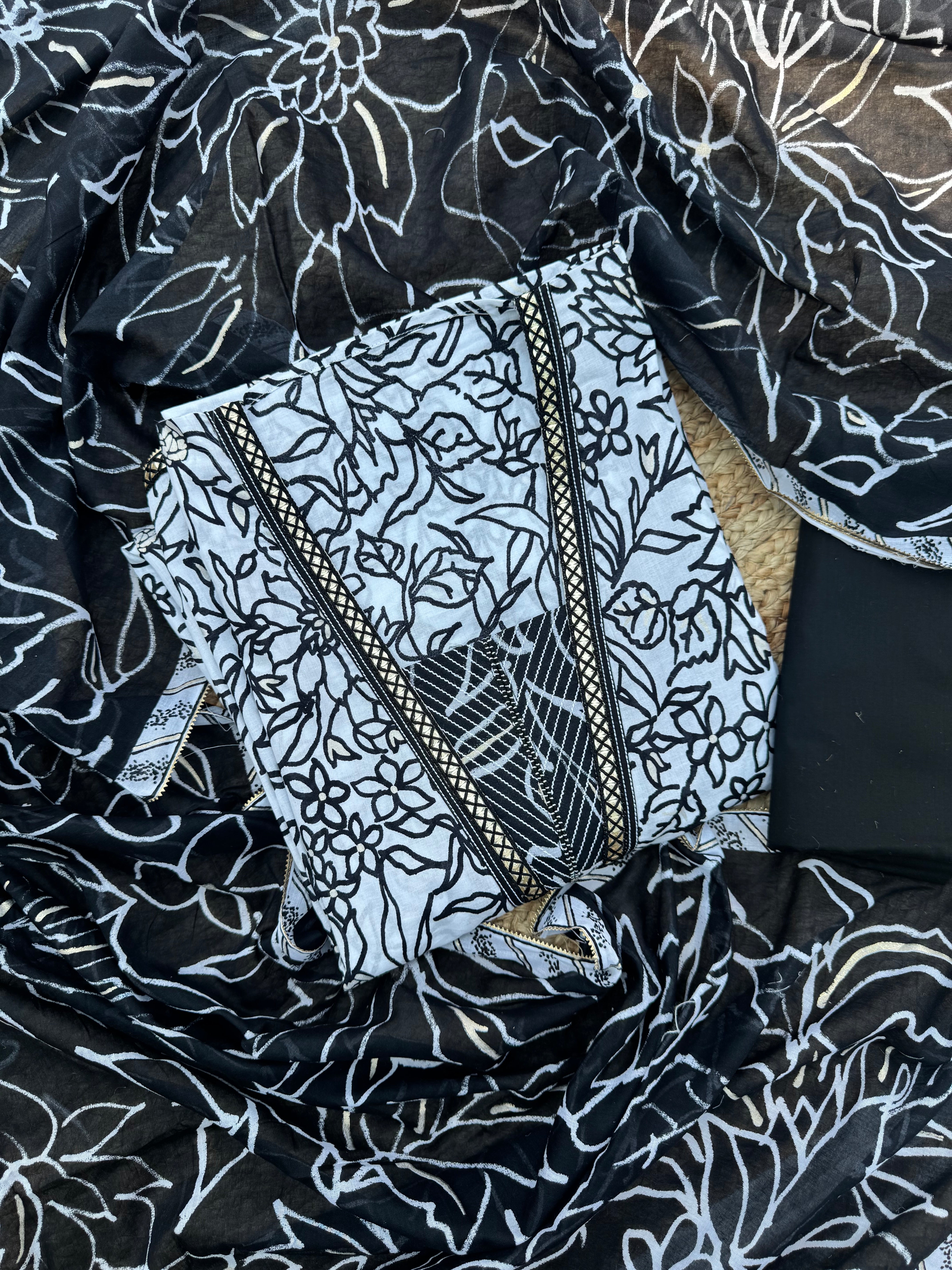 Kiara cotton suit set