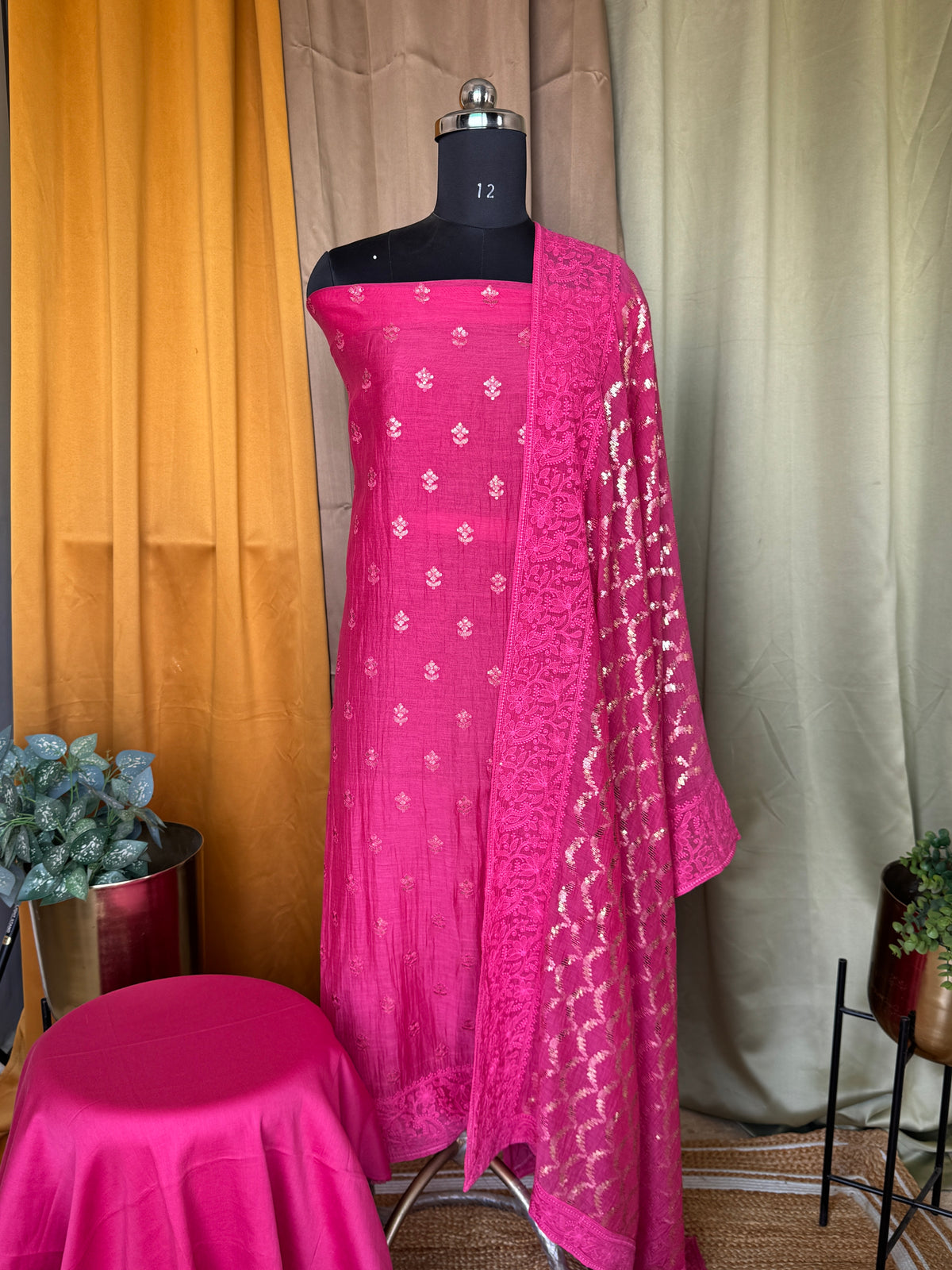 Unstitched suits