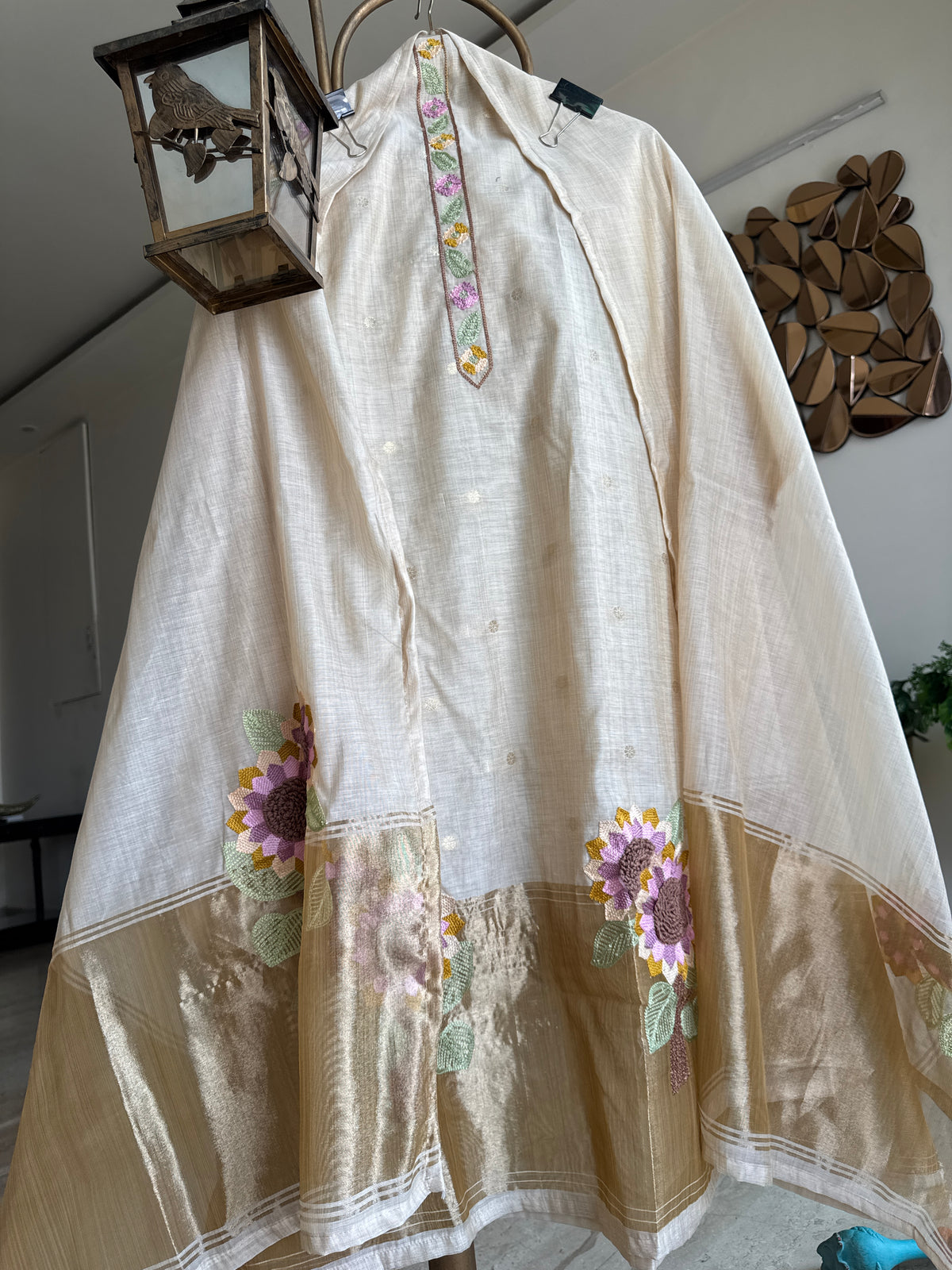 Bloom Maheshwari suit set