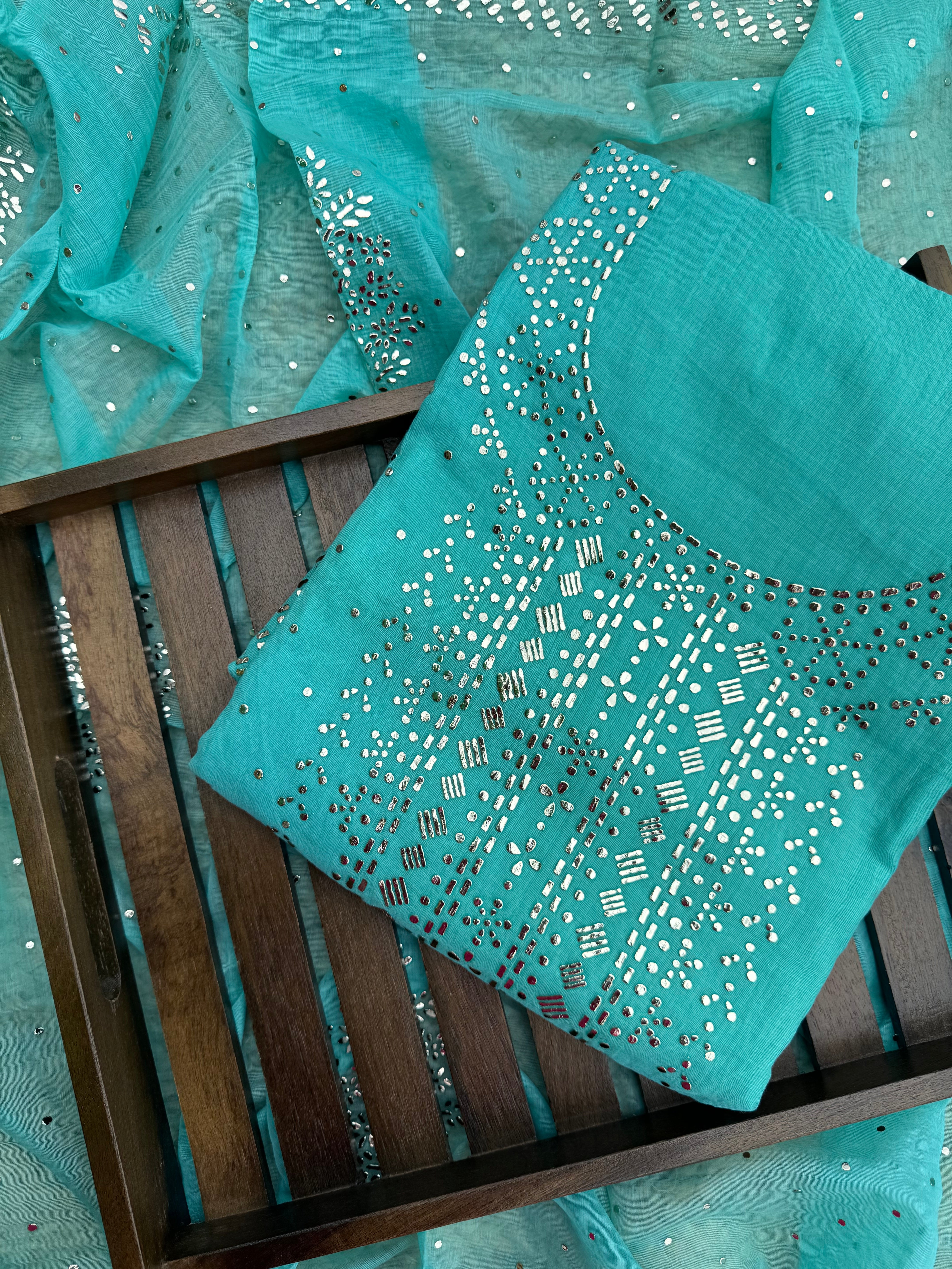 Saaz Mulmul suit set