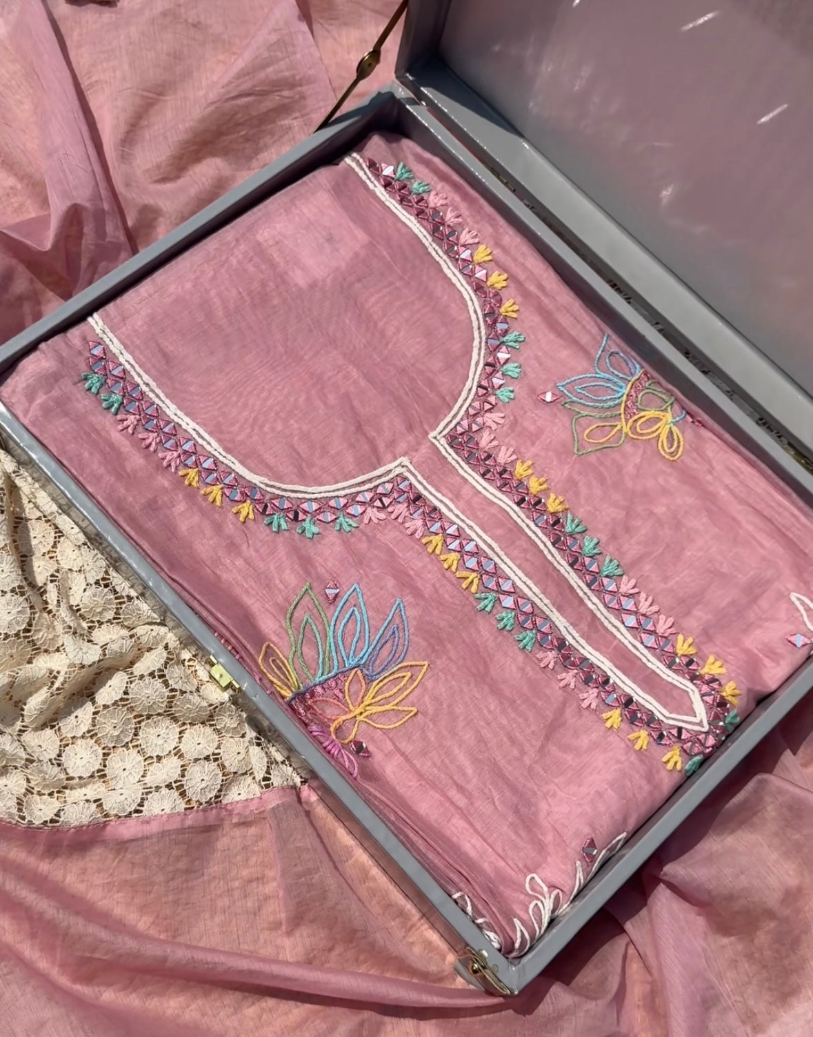 Mehr mul Chanderi suit set